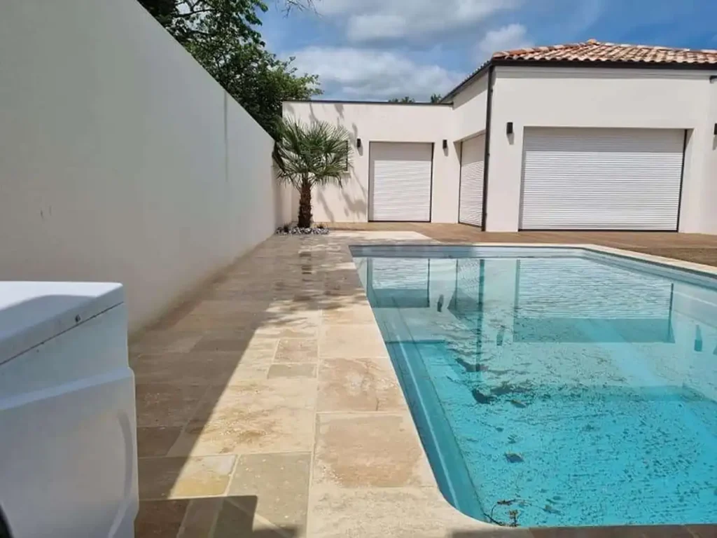 Aménagement d'une piscine à Luçon par Bernier Paysage