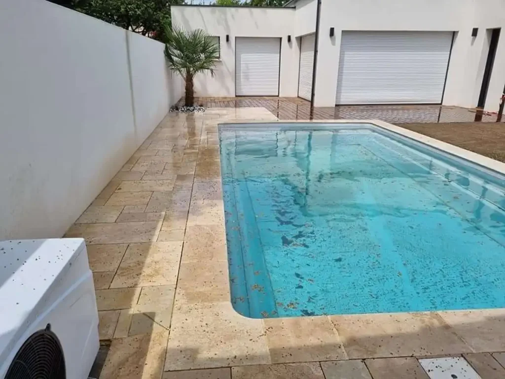 Aménagement d'une piscine à Luçon par Bernier Paysage